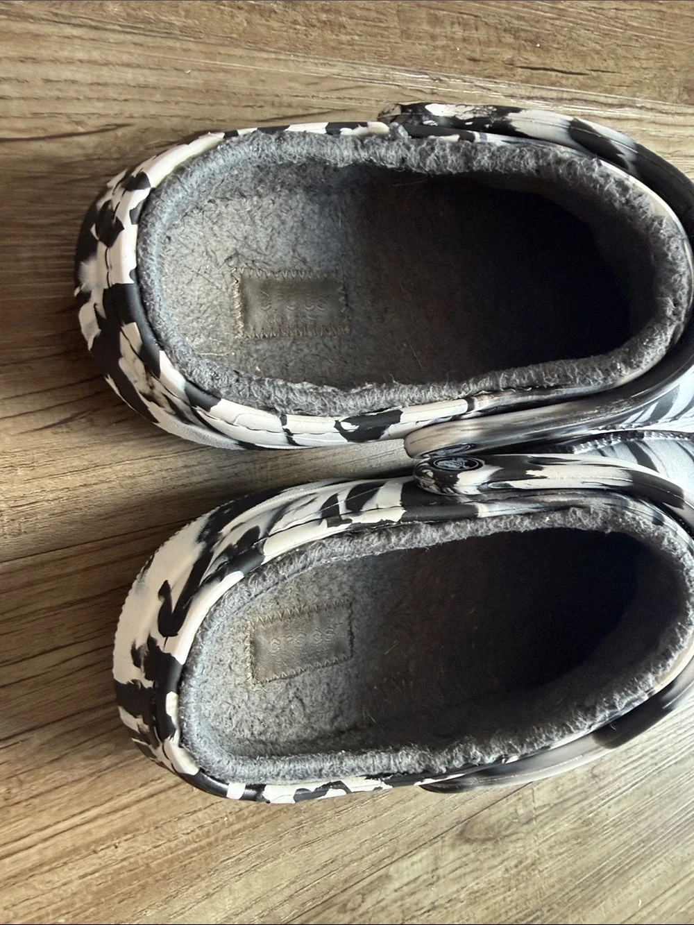 CROCS Classic Clog - Black & White Marble with lined interior for warmth